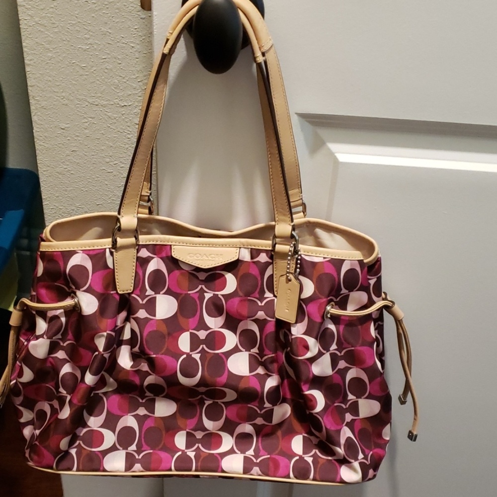Pink coach satchel bag